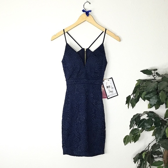 NWT Emerald Sundae Blue Lace Dress - Picture 1 of 7